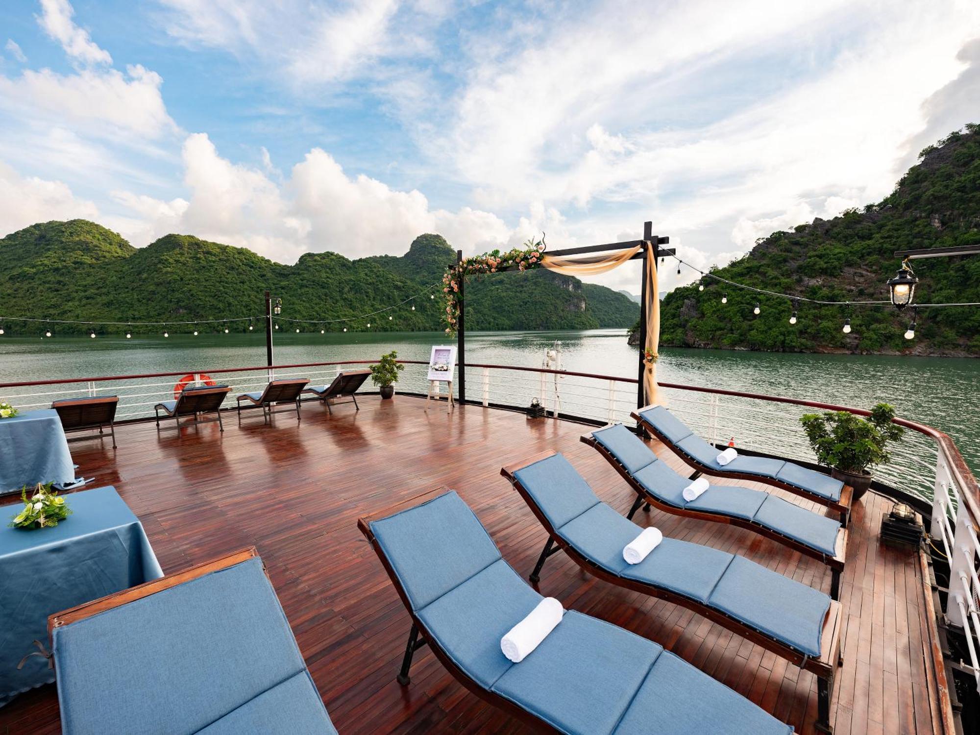 Amanda Luxury Cruise Hotel Ha Long Exterior foto